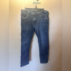 Lucky brand straight 221